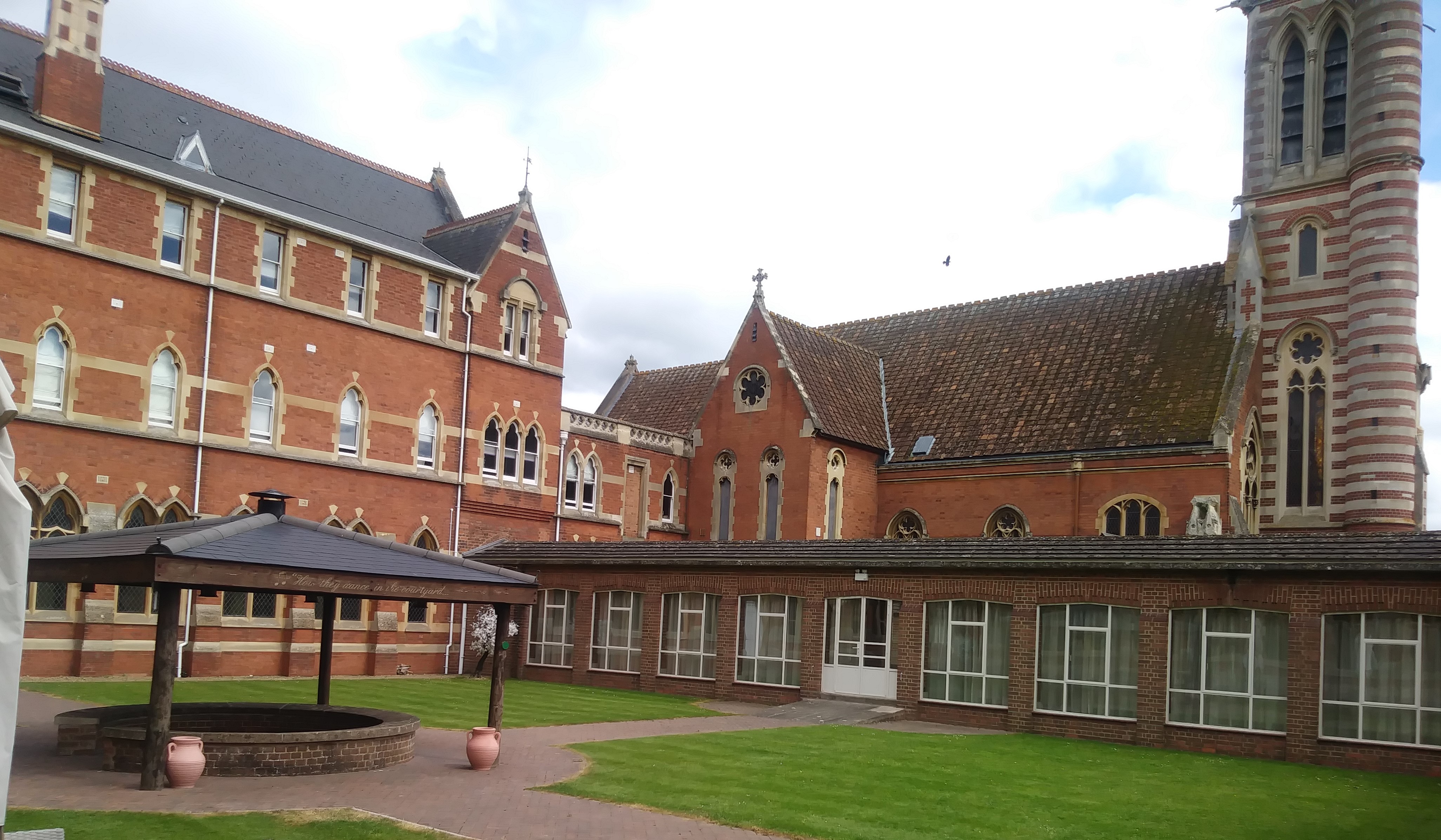 Stanbrook Abbey - image of the Abbey